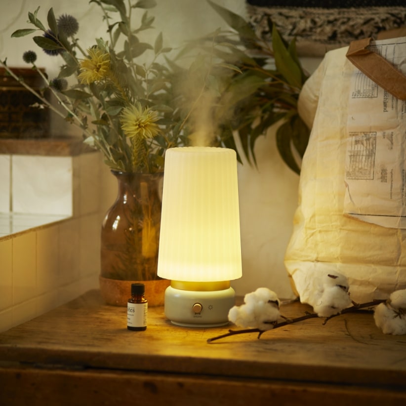 超音波アロマ加湿器 LAMP MIST